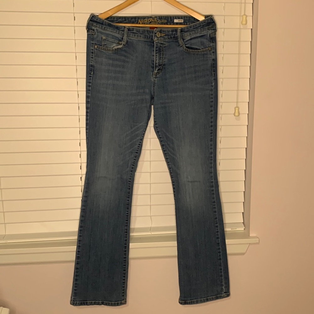 Bootcut jeans